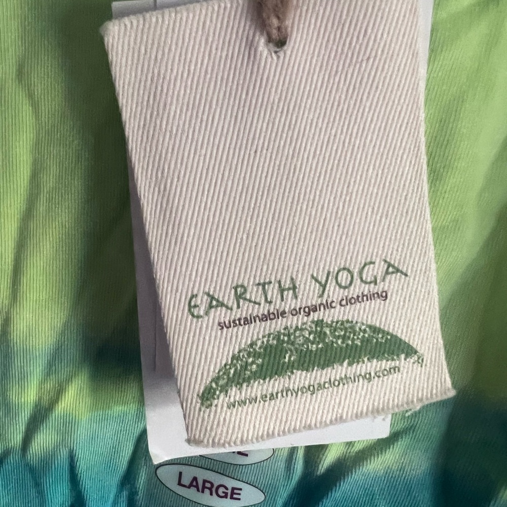 Earth Yoga Women's Lime and Ocean Long Sleeve Tee - Picture 2 of 2